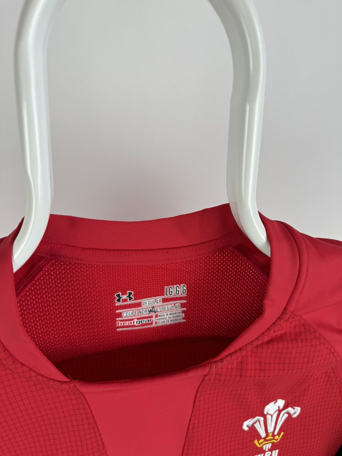 Under Armour Under Armour Wales Rugby Shirt Home WRU Admiral HeatGear Size US L / EU 52-54 / 3 - 3 Thumbnail