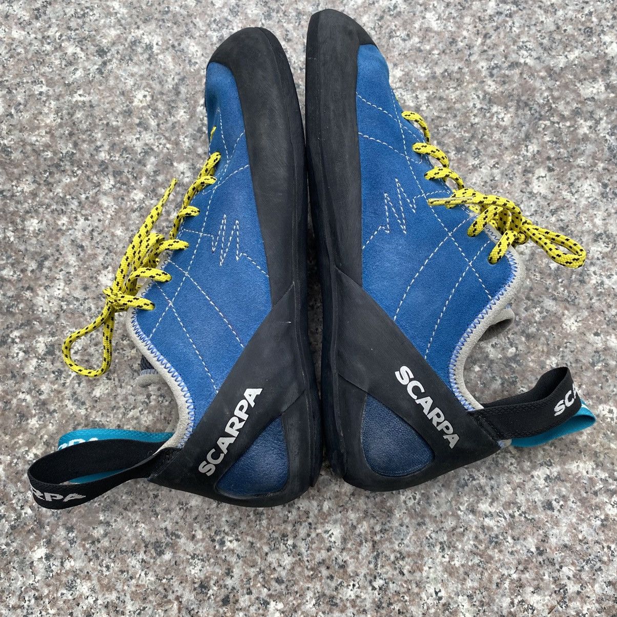 Other Scarpa Helix climbing shoes Size US 8 / IT 38 - 1 Thumbnail