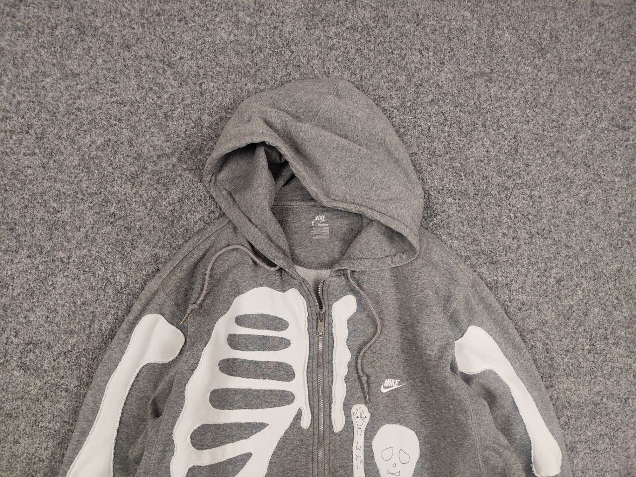 Nike Nike skeleton Logo vintage Rare reworked Zip Hoodie Y2K Size US L / EU 52-54 / 3 - 4 Thumbnail