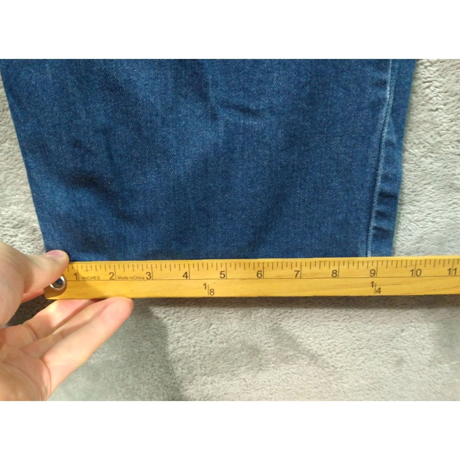 Levi's Levis 569 Jeans Men 40x30 Blue Denim Relaxed Straight Levi's 569 Jeans Men 40x30 Blue Denim Relaxed Straight Leg Size US 40 / EU 56 - 6 Thumbnail