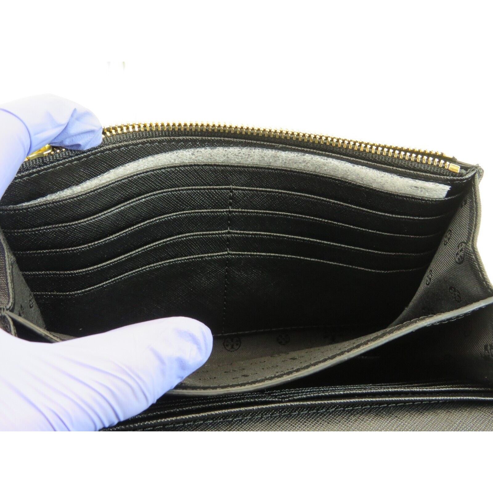 Tory Burch ROBINSON BLACK SAFFIANO LEATHER CHAIN SHOULDER CLUTCH BAG Size ONE SIZE - 9 Thumbnail
