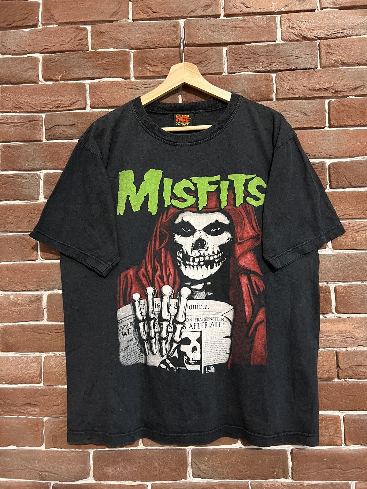 Band Tees Rare Vintage Y2K 00s Misfits Fiend Club Punk Band Tee Size US L / EU 52-54 / 3 - 1 Thumbnail