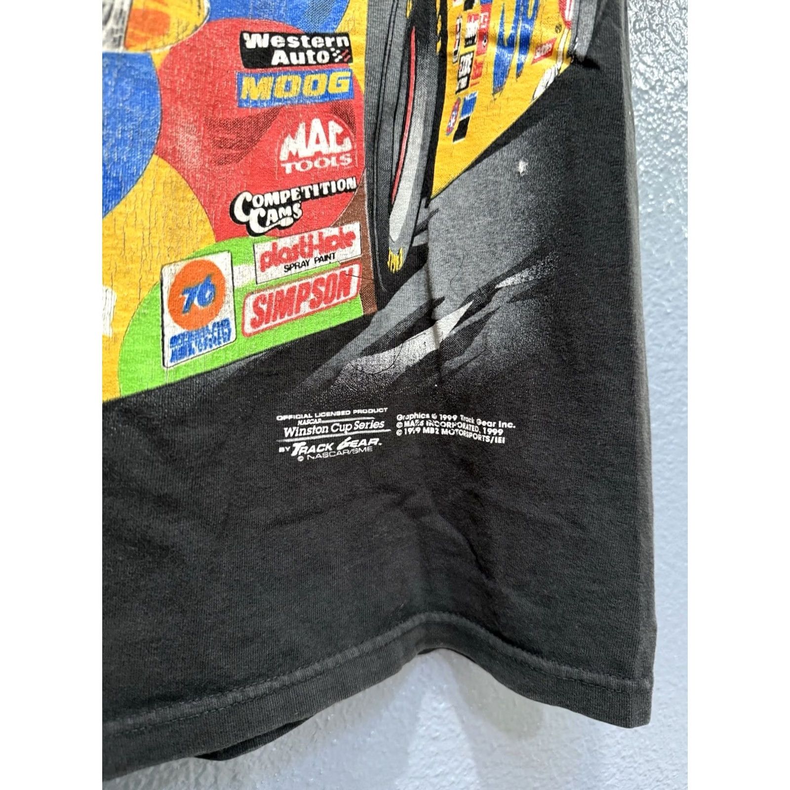 Anvil VINTAGE Anvil Shirt NASCAR Black 1990s Ernie Irvan M&M’s Tee L Mens Size US L / EU 52-54 / 3 - 4 Thumbnail