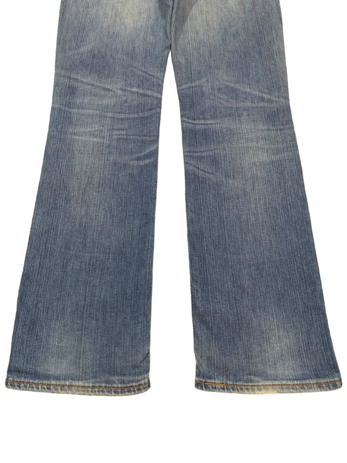 Levi's Vintage Clothing Vintage Y2K Levis 511 Blue Washed Distressed Grunge Jeans Size US 32 / EU 48 - 14 Thumbnail