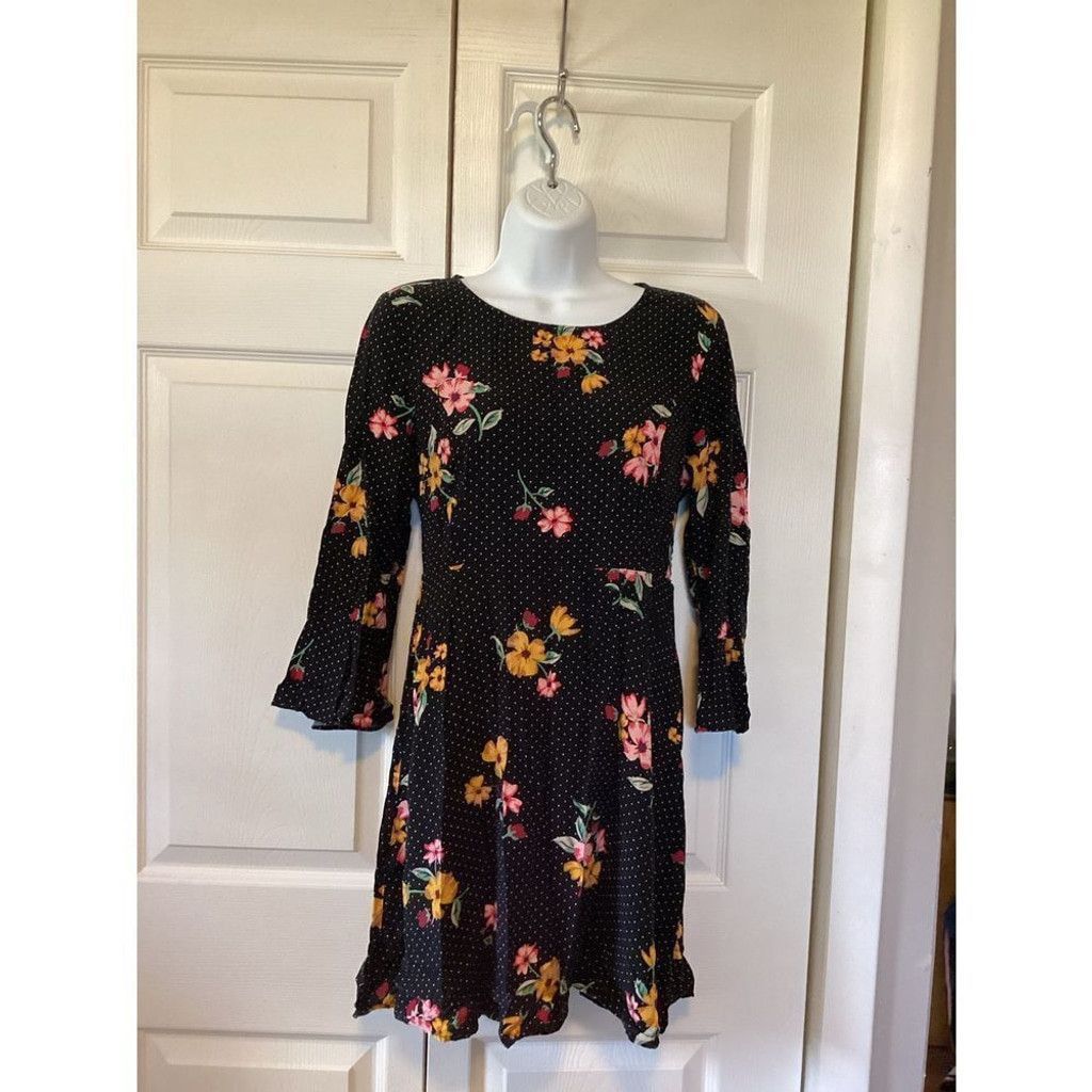Old Navy old Navy Floral Dress Size XS / US 0-2 / IT 36-38 - 1 Thumbnail