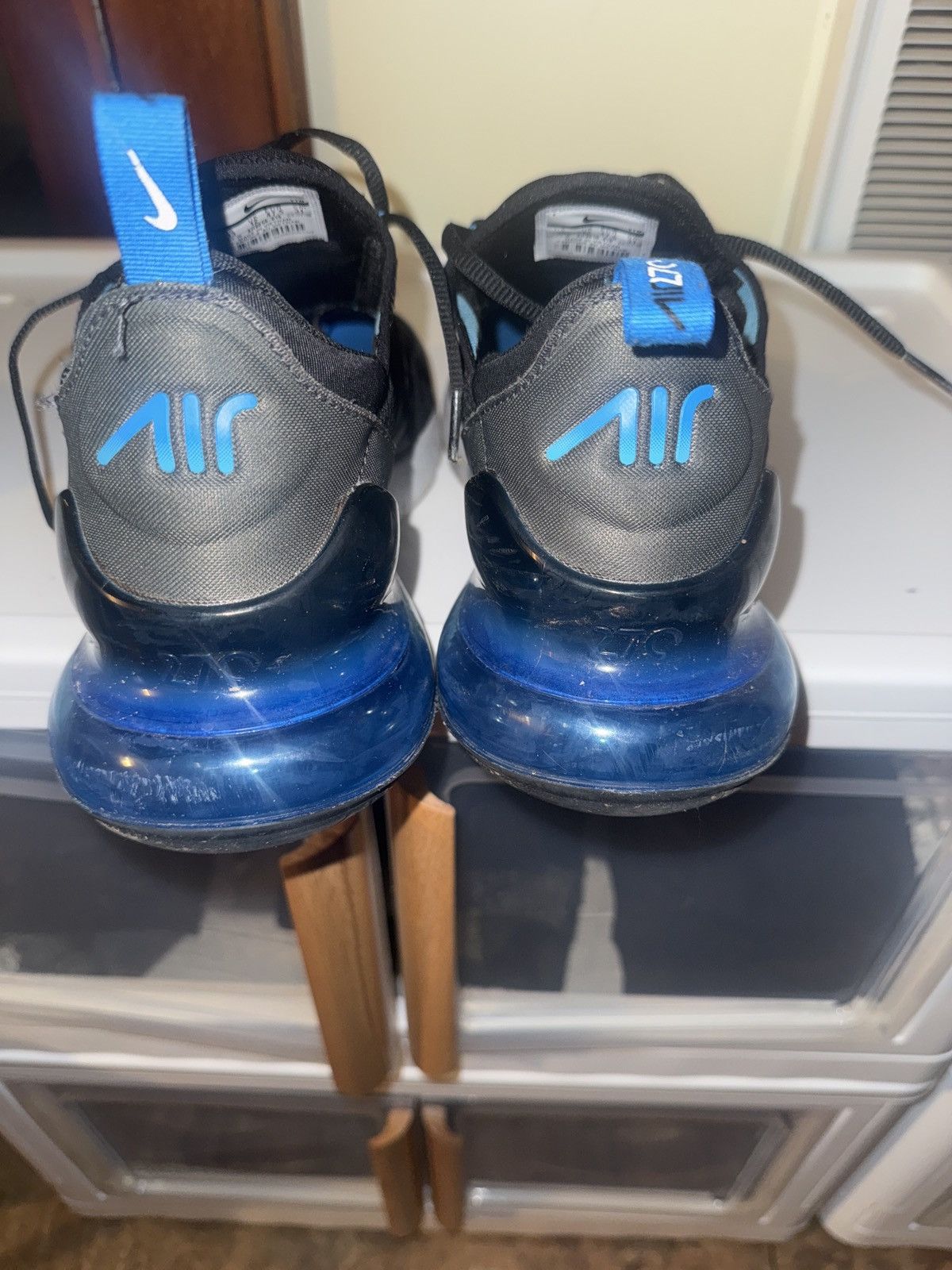 Nike Air Max 270 Size US 13 / EU 46 - 3 Thumbnail