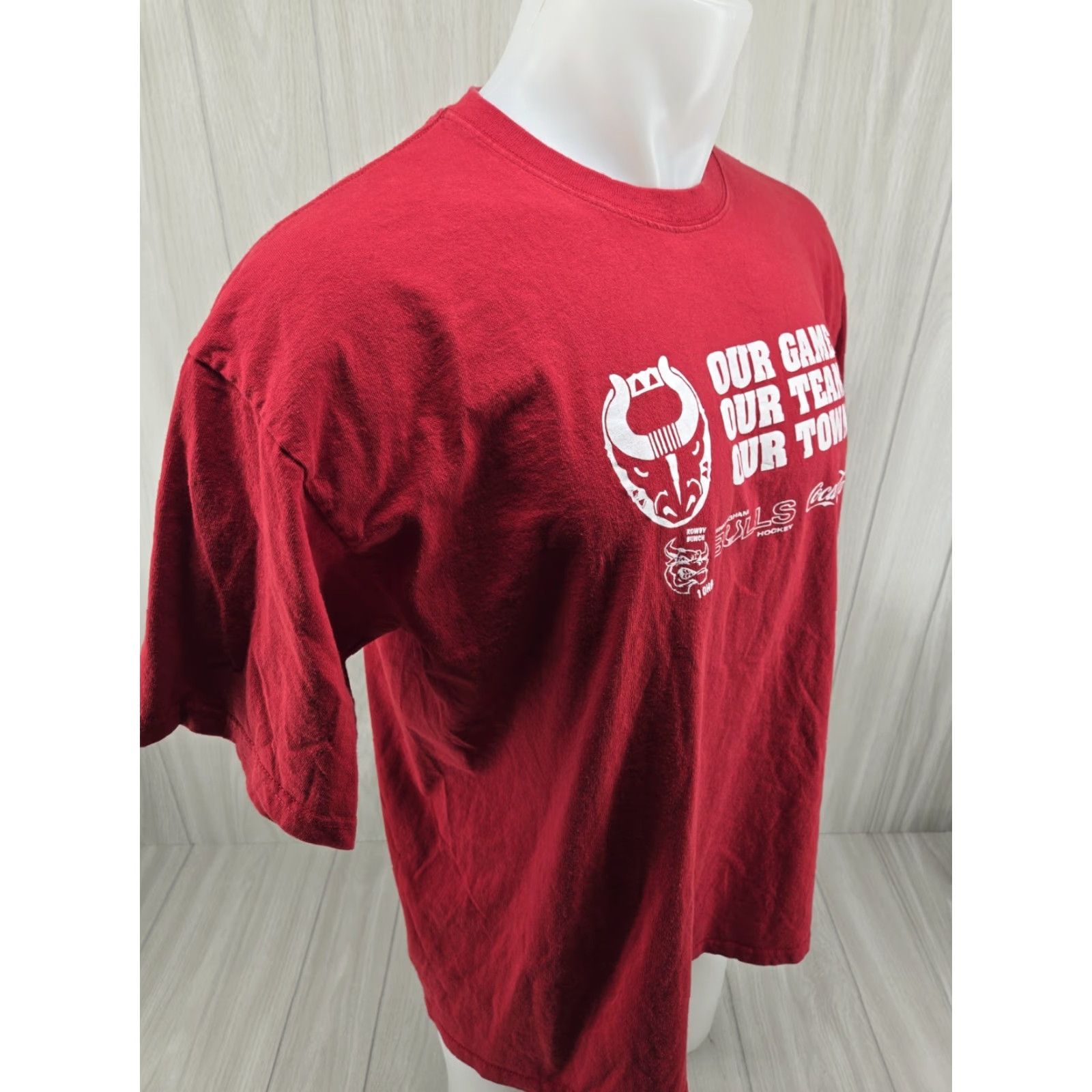 Vintage VINTAGE Birmingham Bulls Hockey Red T Shirt Red Size XL Size US XL / EU 56 / 4 - 7 Thumbnail