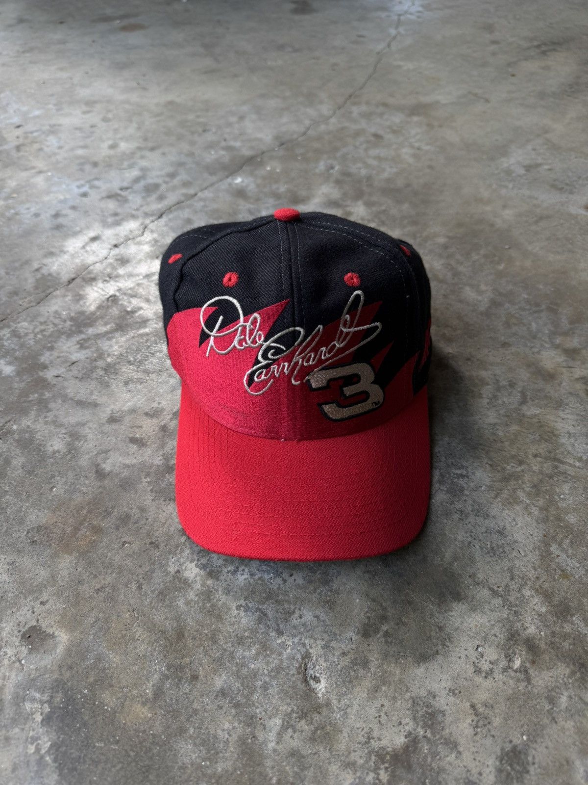 Logo Athletic × NASCAR × Vintage Vintage 90s Dale Earnhardt Shark Tooth Hat Size ONE SIZE - 1 Thumbnail