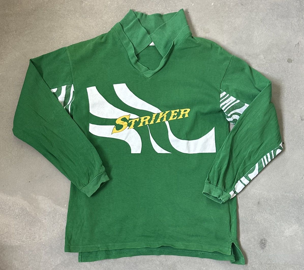 Vintage VINTAGE SNOB HOUSE VOLLEYBALL JERSEY Size US M / EU 48-50 / 2 - 1 Thumbnail