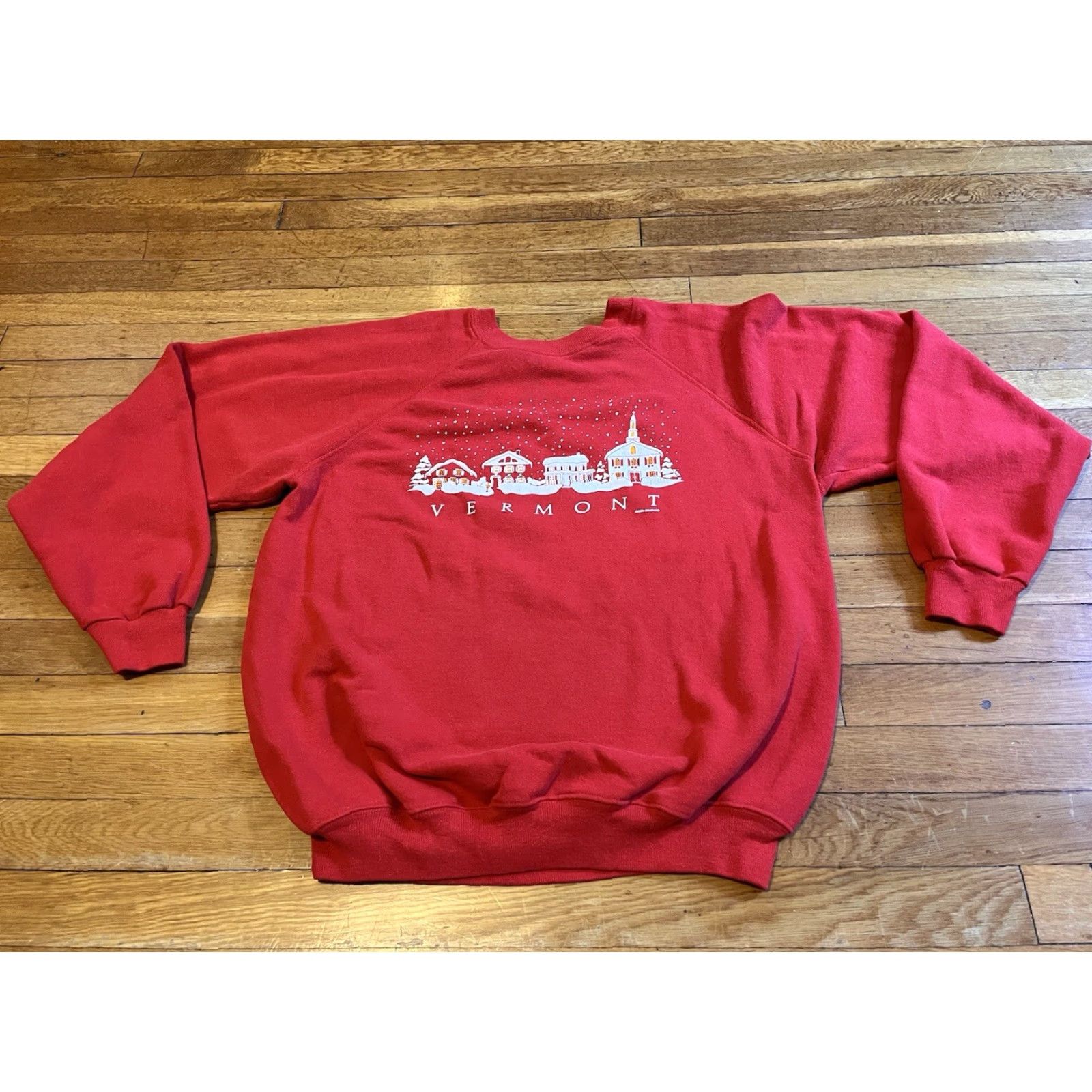 Hanes VINTAGE Hanes Sweatshirt Men XL Red Vermont Christmas Snow Graphic Print City 80s 90s Retro USA Crew Neck Pullover Jersey Cotton Blend Polyester Size US XL / EU 56 / 4 - 2 Thumbnail