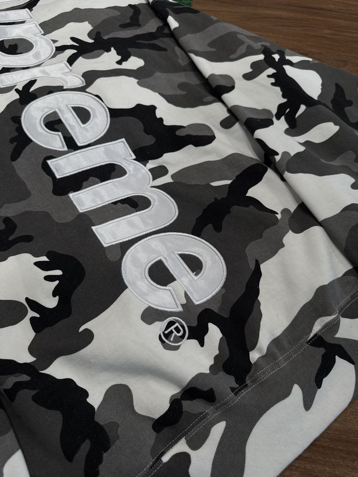 Supreme Supreme Appliqué Snow Camo Hoodie 26 Size US XL / EU 56 / 4 - 3 Thumbnail
