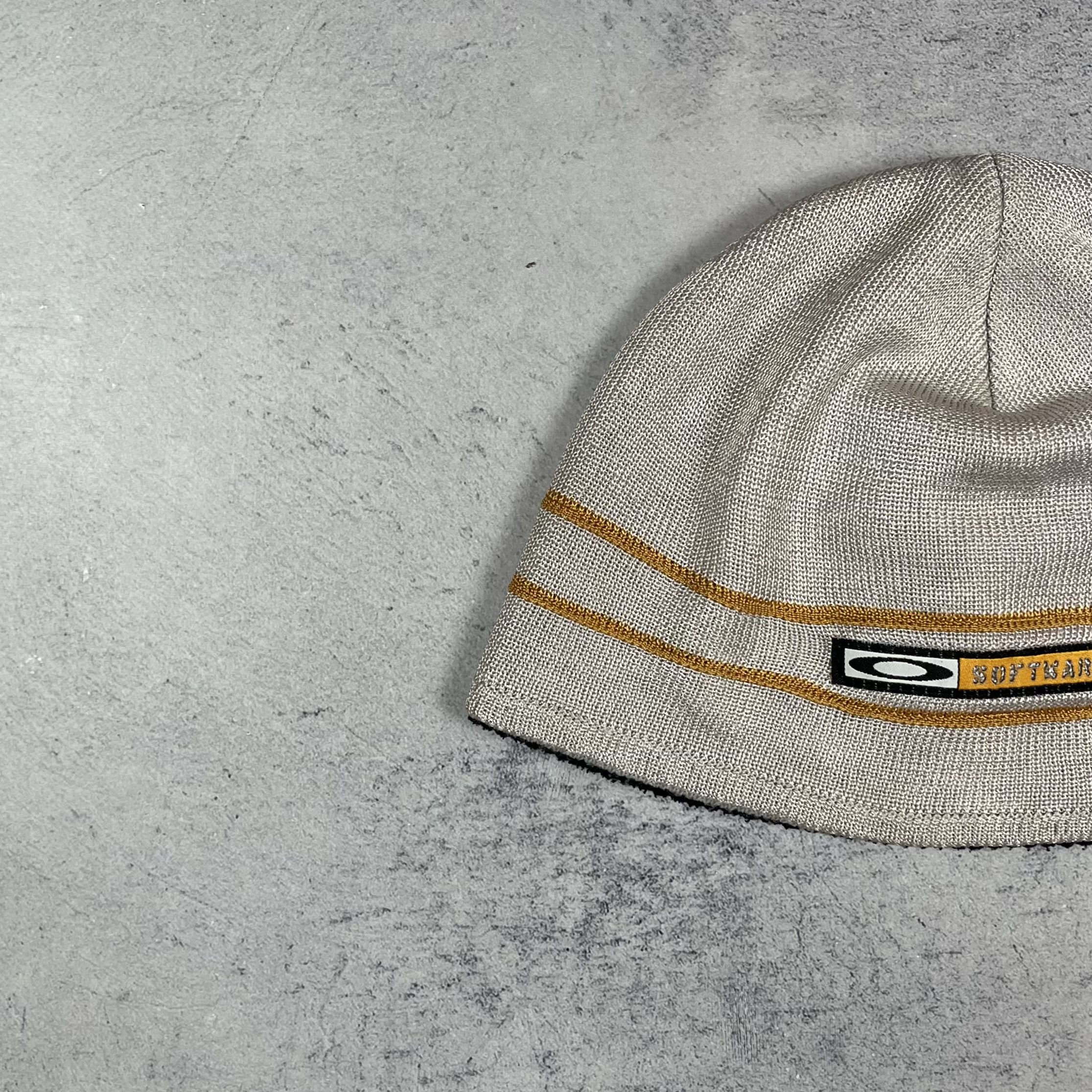 Oakley Vintage Oakley Software Metallic Grey Beanie Hat 2000’s Size ONE SIZE - 4 Thumbnail