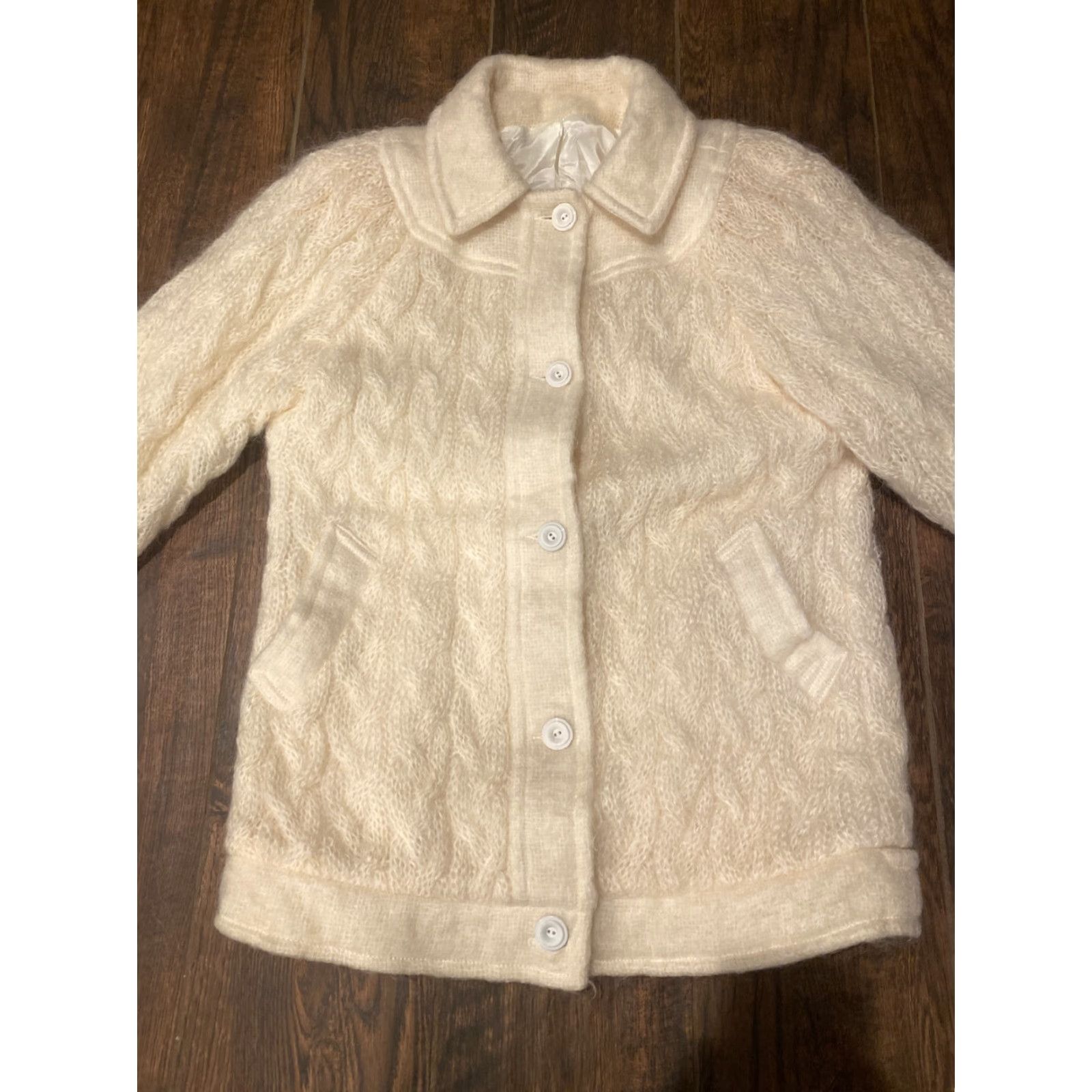 Vintage VINTAGE Donegal Design Ireland Coat Womens Size 12 Ivory Mohair Wool Cable Knit Buttons Casual Winter Size XL / US 12-14 / IT 48-50 - 4 Thumbnail