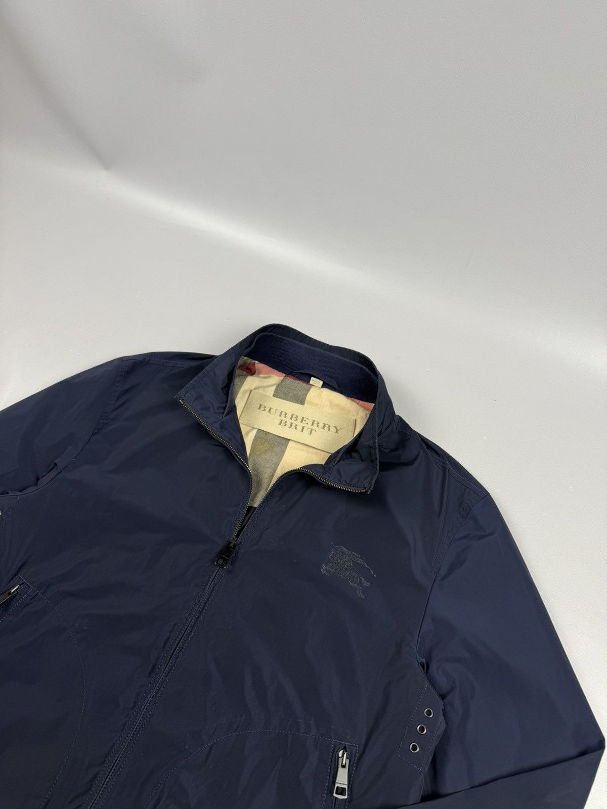 Burberry Burberry bomber navy blue whit novackeck size M mens Size US M / EU 48-50 / 2 - 4 Thumbnail