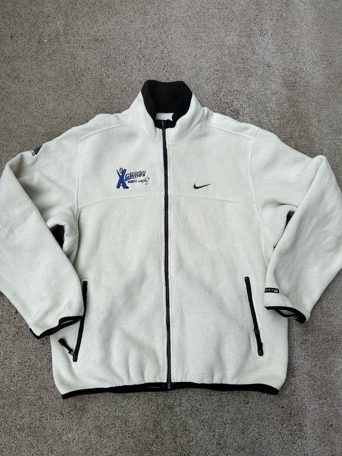 Image of Nike Acg X Games Fleece in White, Men's (Size XL)