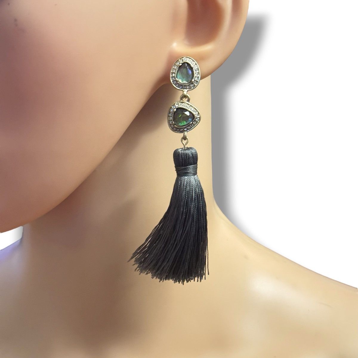 Other Laborite gray tassel dangle earrings Size ONE SIZE - 2 Thumbnail