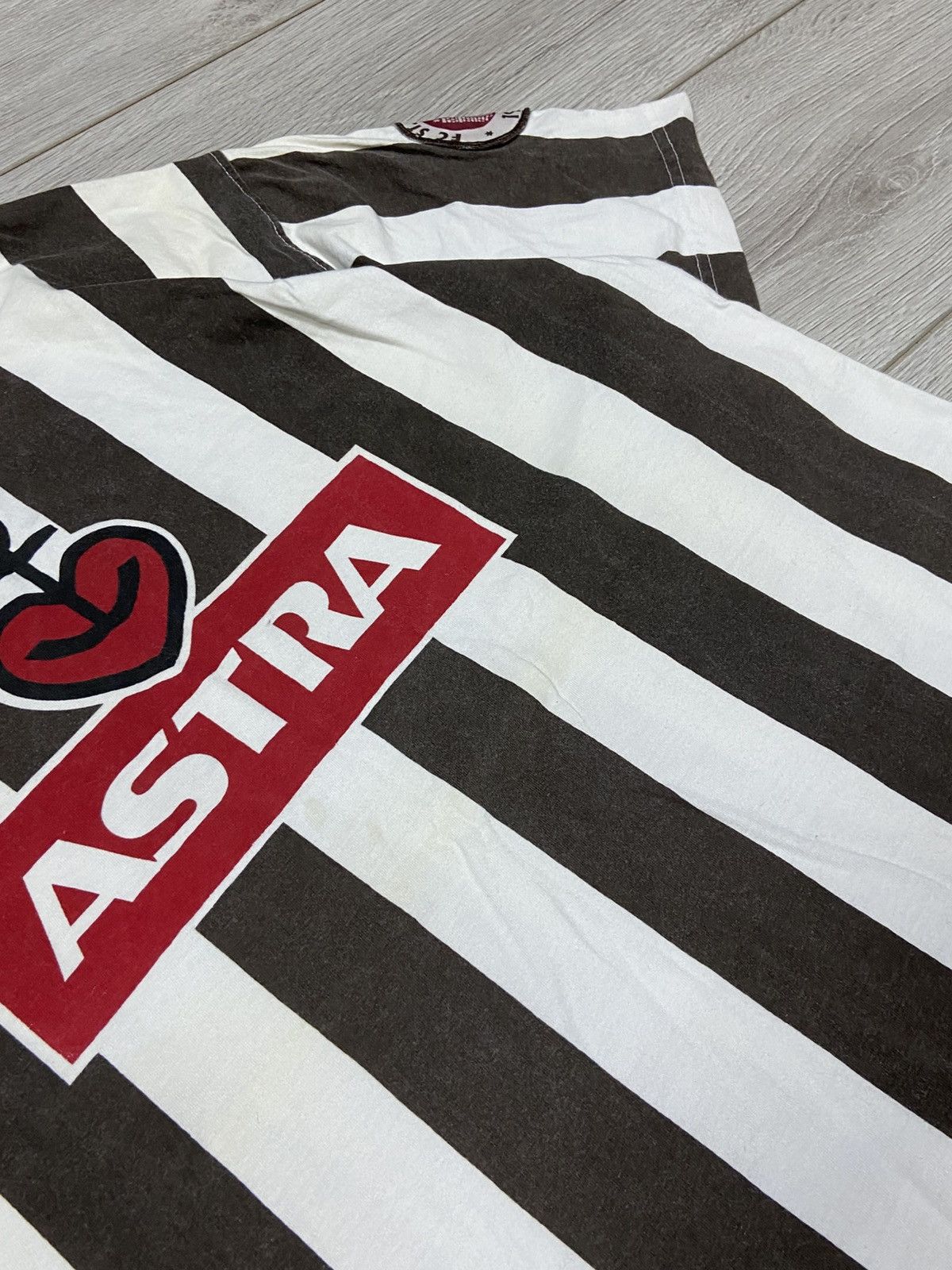 Vintage FC St. Pauli Astra Vintage T-Shirt striped jersey Size US M / EU 48-50 / 2 - 4 Thumbnail