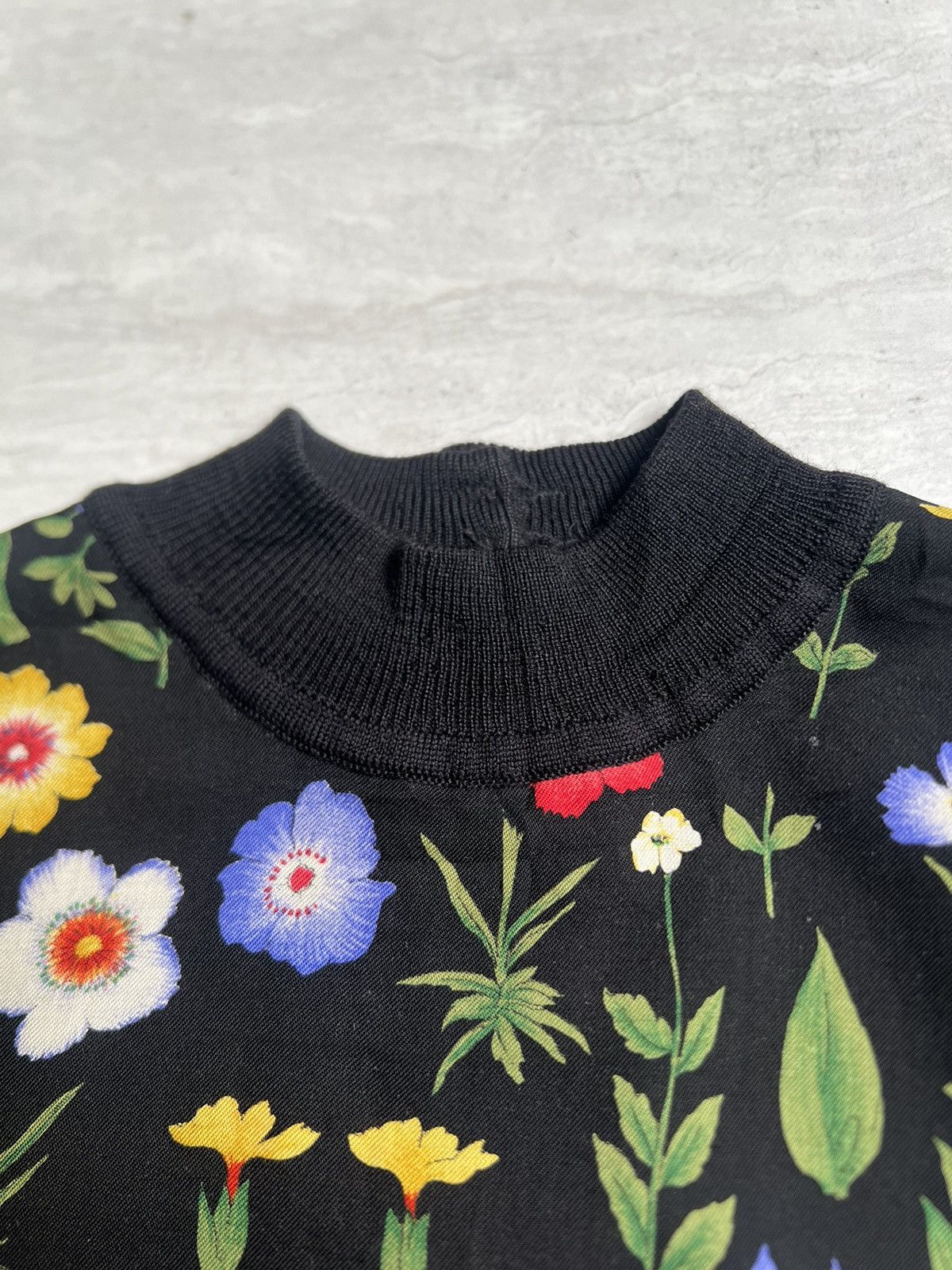 Akris AKRIS Flowers Motive Blouse Size M / US 6-8 / IT 42-44 - 12 Thumbnail