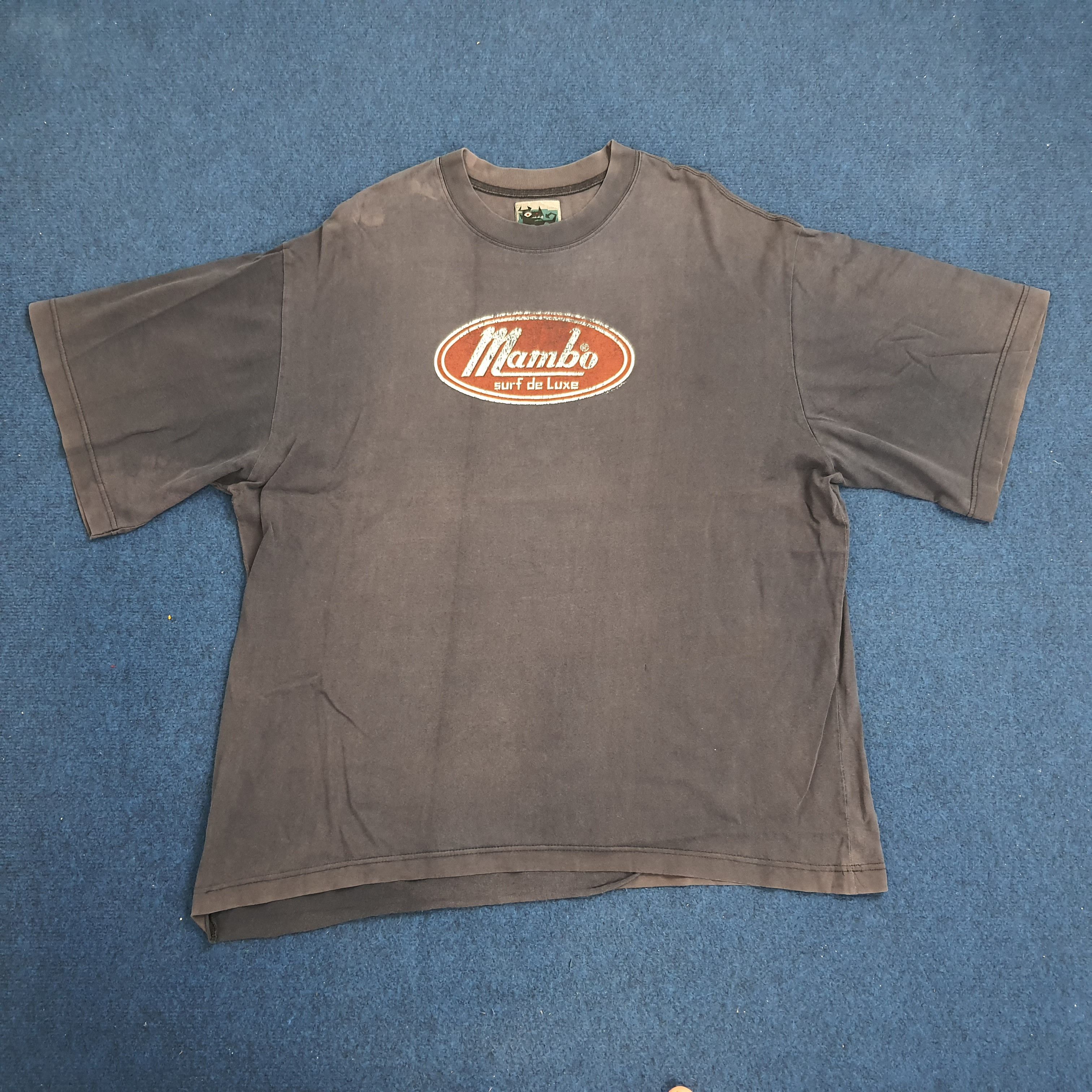 MAMBO Surf De Luxe Surfing Tshirt
