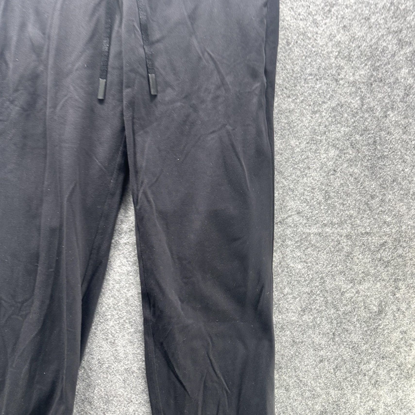 Lululemon Lululemon Jogger Pants Womens 6 Black Drawstring Elastic Waist Pockets Tapered Knit 27.5in Inseam Casual Activewear Womens Size 28" / US 6 / IT 42 - 5 Thumbnail
