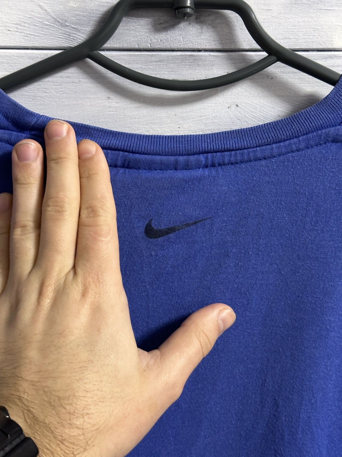 Nike Rare Vintage T-Shirt Nike Cent Swoosh Big Logo. Size US L / EU 52-54 / 3 - 7 Thumbnail