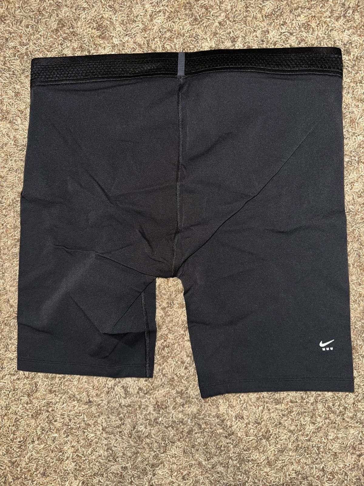 Nike Nike Men’s Dri-FIT x MMW 3-in-1 Black Shorts Size US 34 / EU 50 - 4 Thumbnail