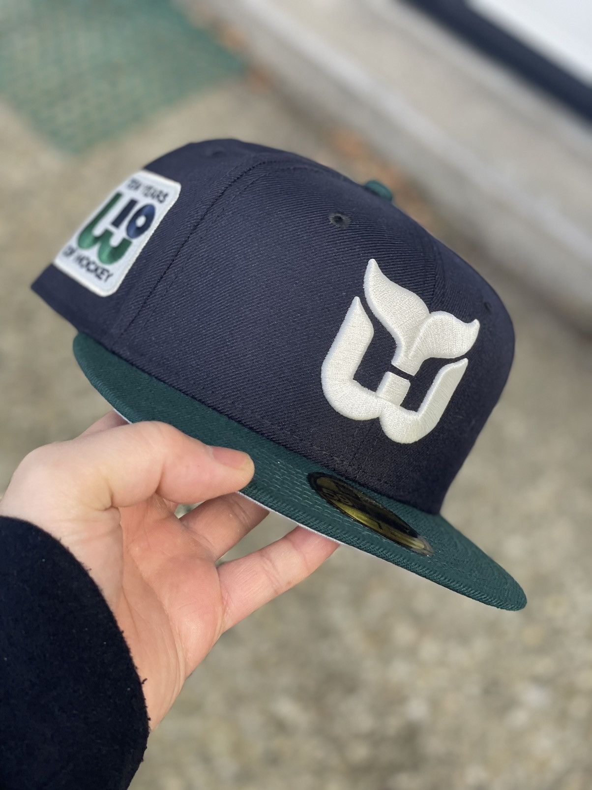 New Era Hartford Whalers size 7 1/4
