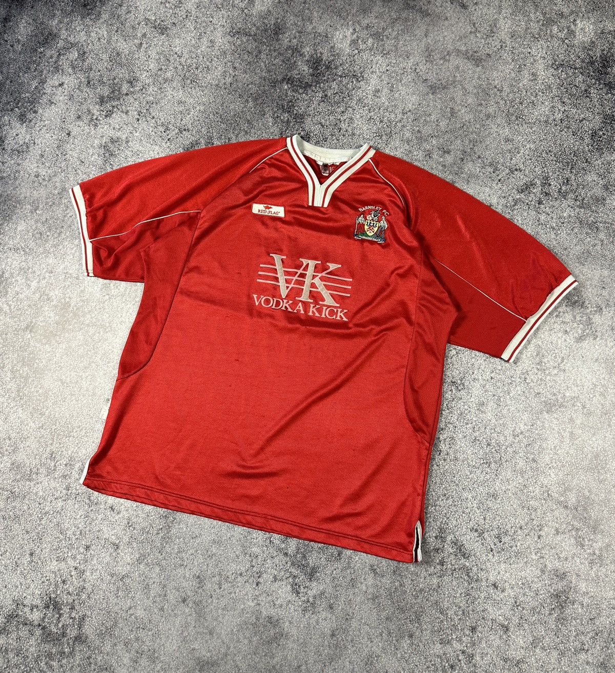 Vintage Vintage Red Flag Barnsley FC Vodka Kick Soccer Jersey Rare Size US XXL / EU 58 / 5 - 1 Thumbnail