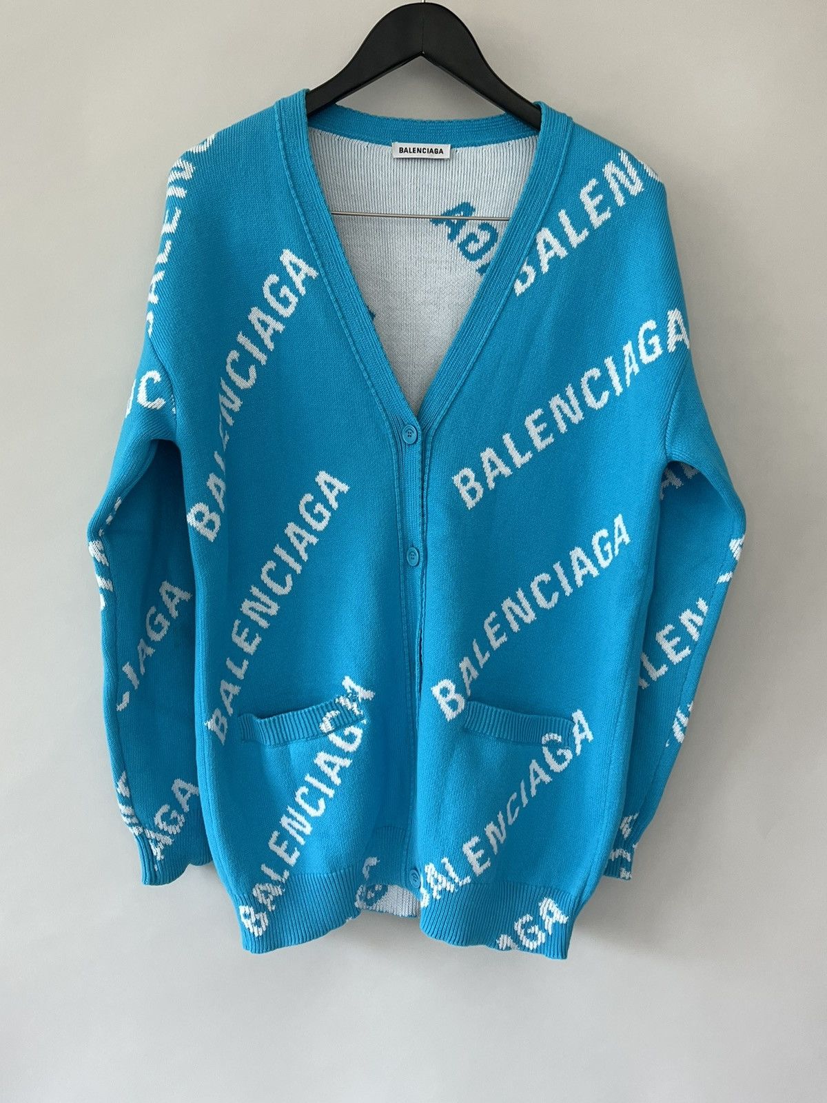 Balenciaga Balenciaga Monogram Cardigan Size US M / EU 48-50 / 2 - 3 Thumbnail