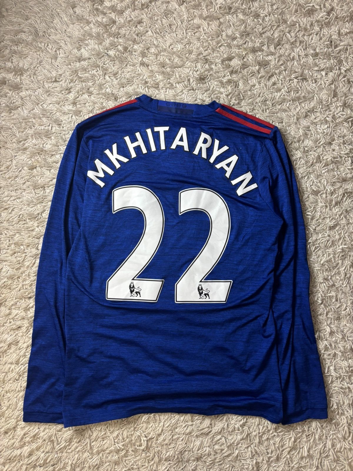 Adidas × Vintage Vintage Soccer Jersey Manchester United Mkhitaryan 22 Size US S / EU 44-46 / 1 - 7 Thumbnail