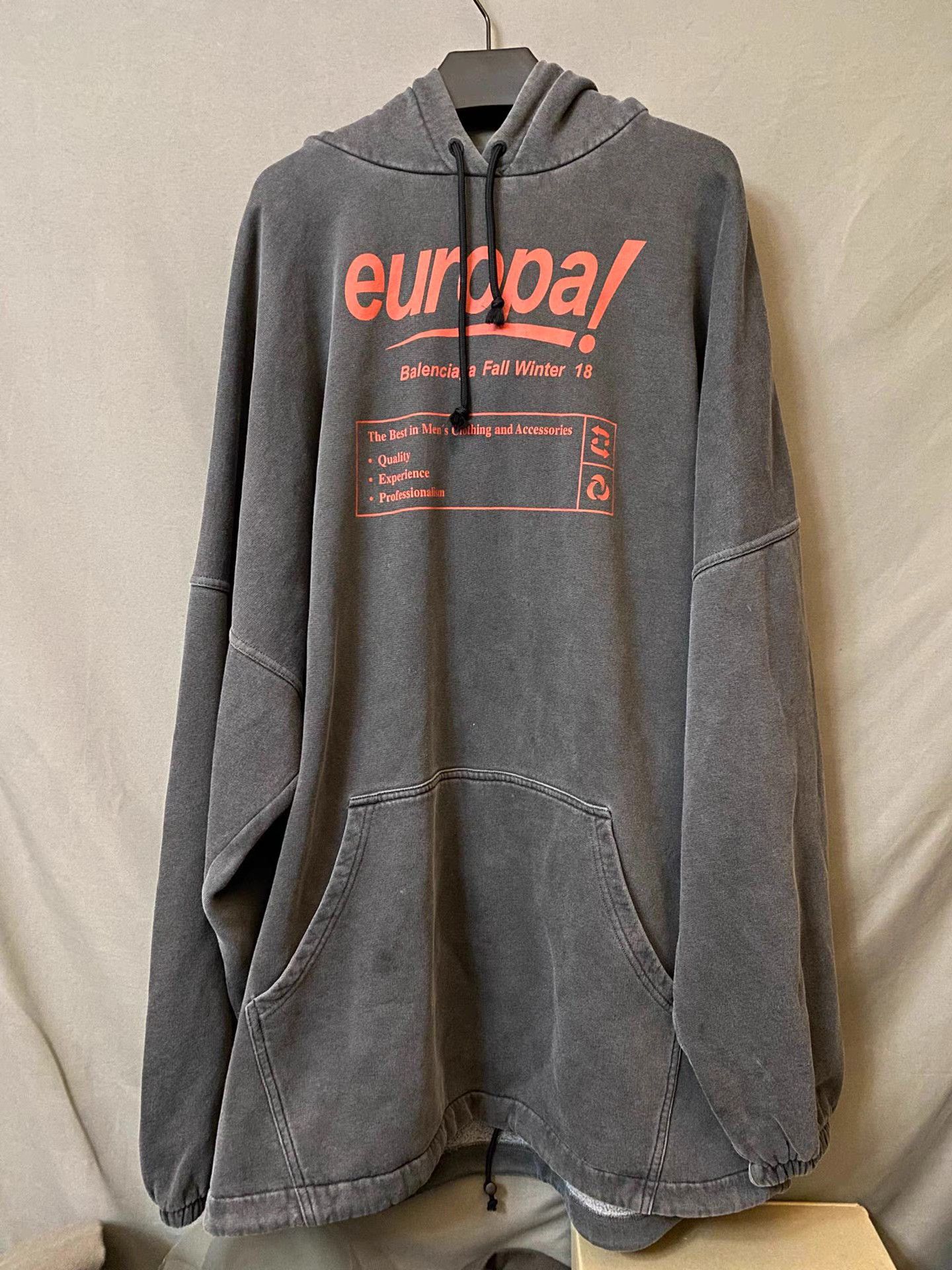 Balenciaga Balenciaga Sweatshirt Size US XS / EU 42 / 0 - 1 Thumbnail