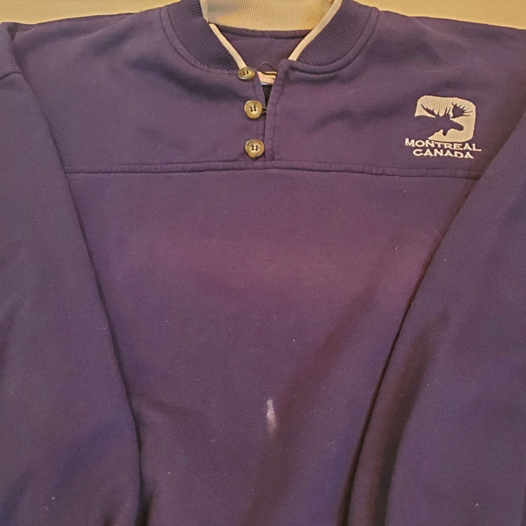 Vintage VINTAGE Montreal Canada Sweatshirt Small Mens Blue Long Sleeve 90s Henley Size US S / EU 44-46 / 1 - 4 Thumbnail