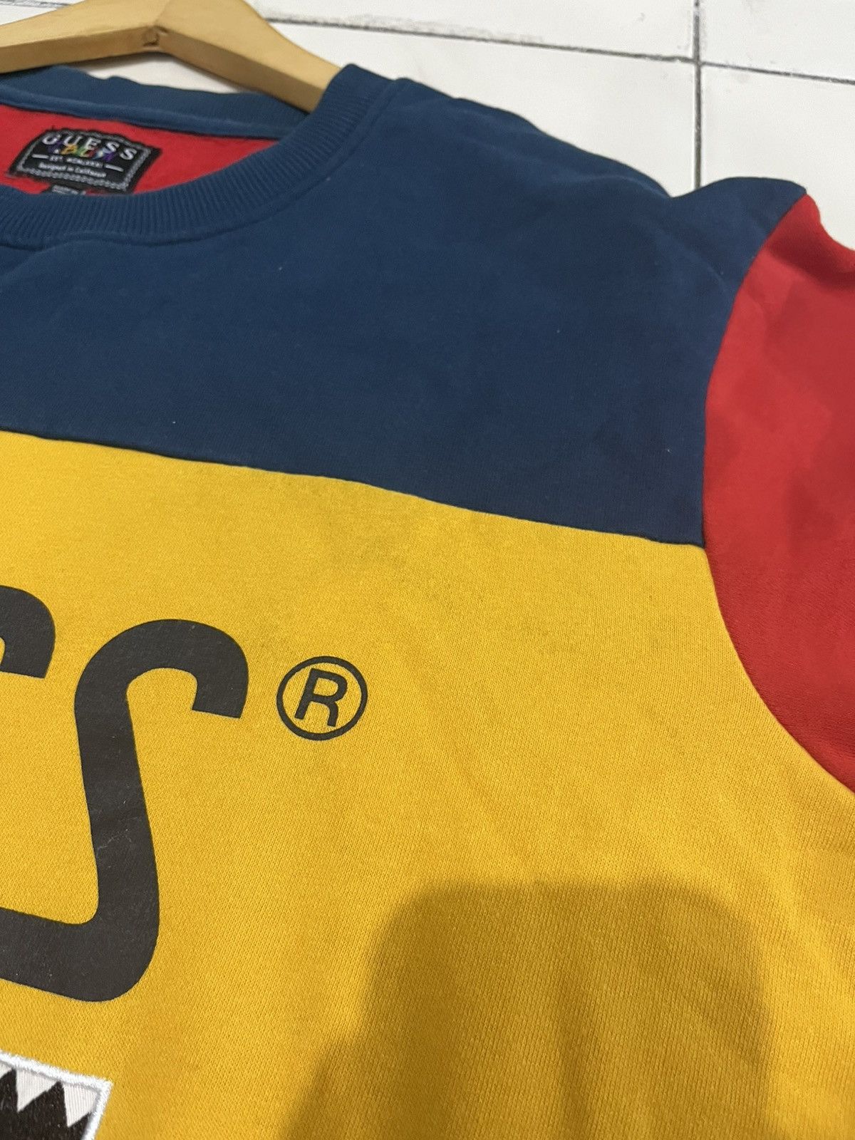 Guess × J Balvin GUESS x J BALVIN SWEATSHIRT MULTICOLOR Size US L / EU 52-54 / 3 - 8 Thumbnail