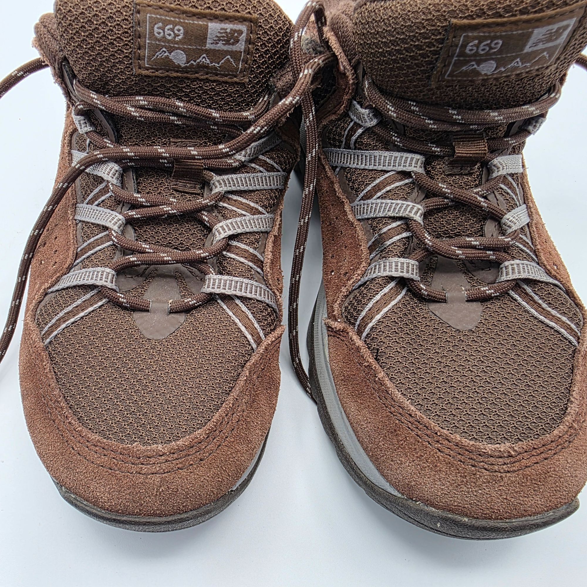 New Balance New Balance 669v2 Womens Size 6.5 Brown Hiking Shoes Camping Size US 6.5 / IT 36.5 - 10 Thumbnail