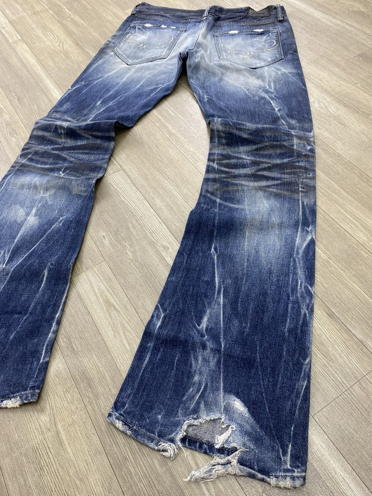 If Six Was Nine 2000s Fuga Cavarize Clawmarks Distressed Faded Flared Jeans Size US 32 / EU 48 - 20 Thumbnail