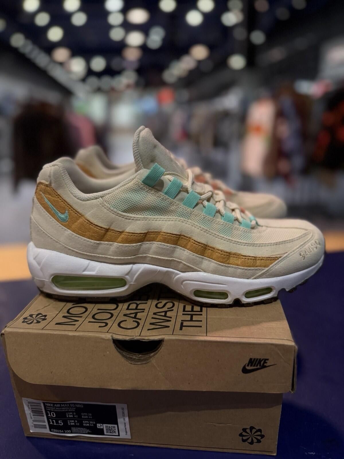 Nike Air Max 95 NRG Pineapple Men’s Size 10 (CZ0154 100) Size US 10 / EU 43 - 2 Thumbnail