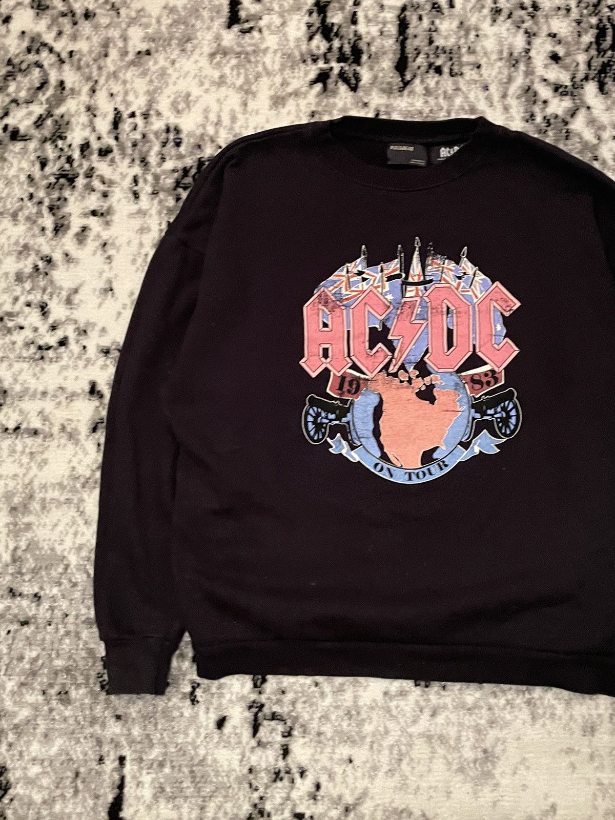 Band Tees × Vintage Vintage ACDC Tee Streetwear Big Central Logo Y2k Rock Size US M / EU 48-50 / 2 - 3 Thumbnail