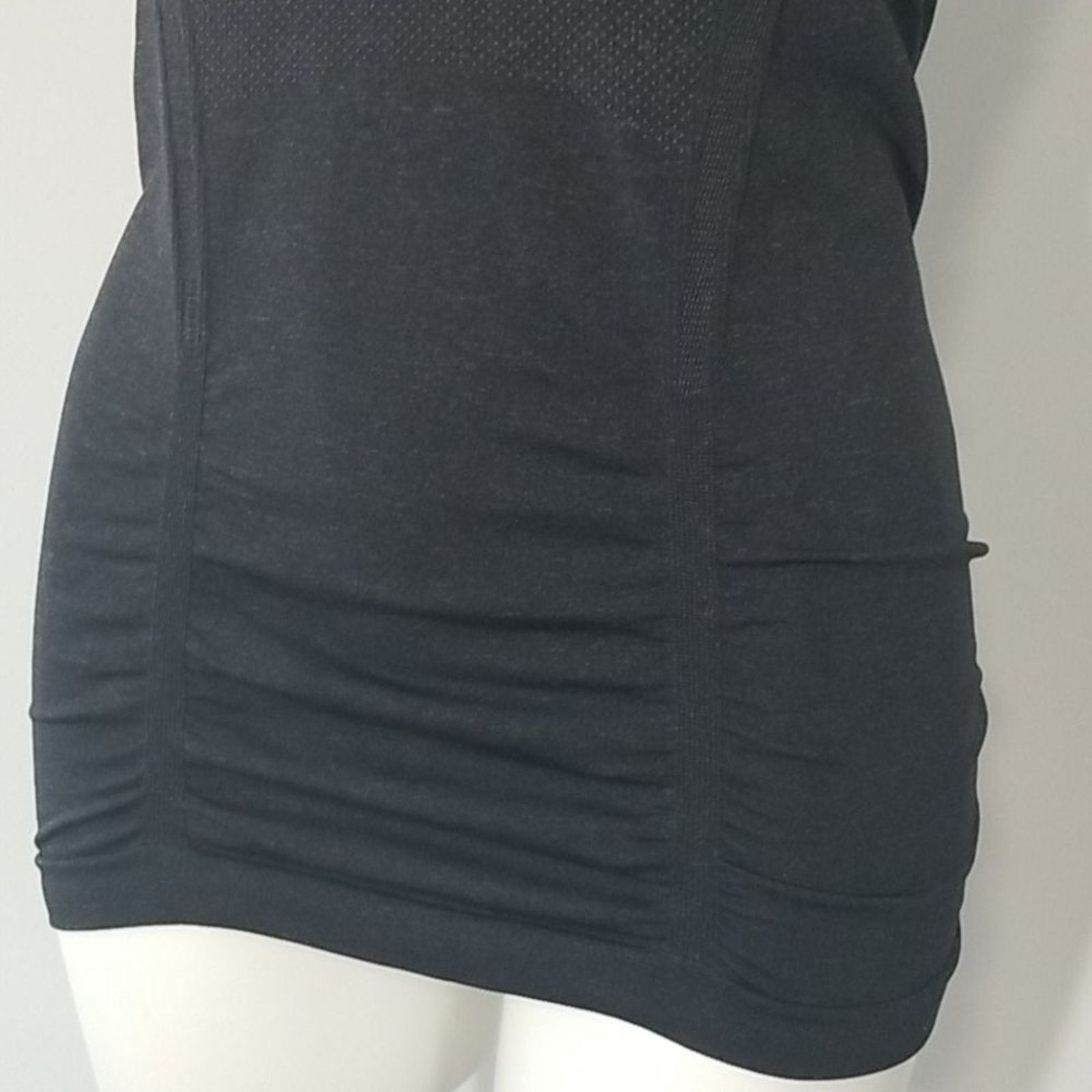 Athleta Athleta Black Heather Workout Tank top Size XS / US 0-2 / IT 36-38 - 3 Thumbnail