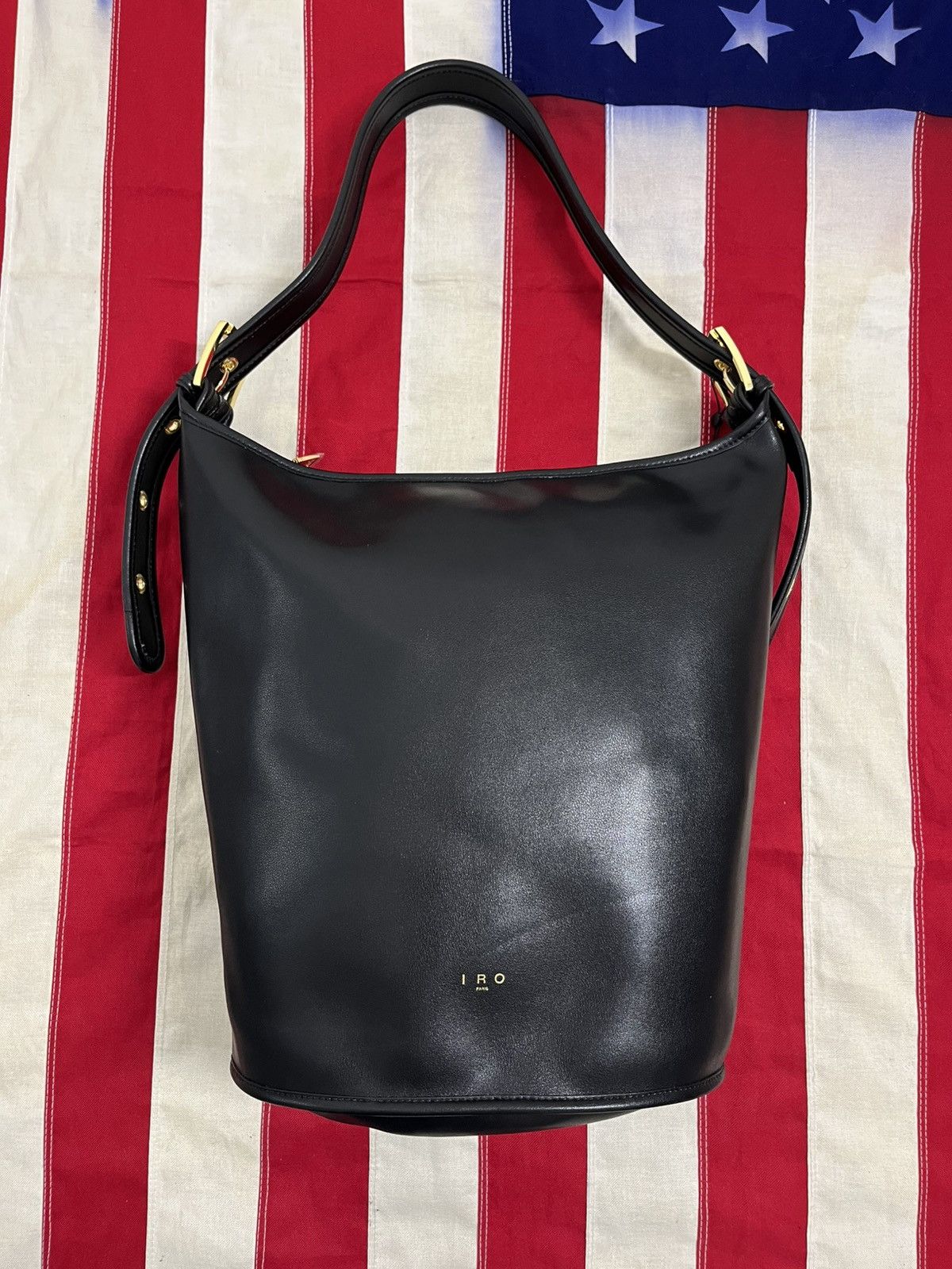 Iro IRO Paris Minimalist Leather Bucket Bag Black Shoulder Size ONE SIZE - 1 Thumbnail