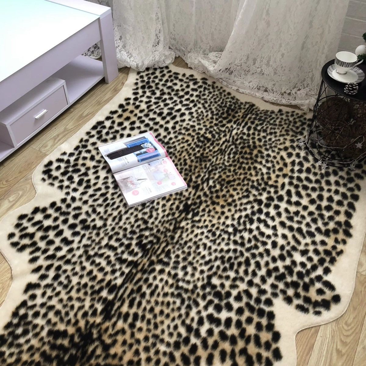 Handmade Handmade Plush Faux Fur Leopard Carpet Rug Size ONE SIZE - 2 Thumbnail