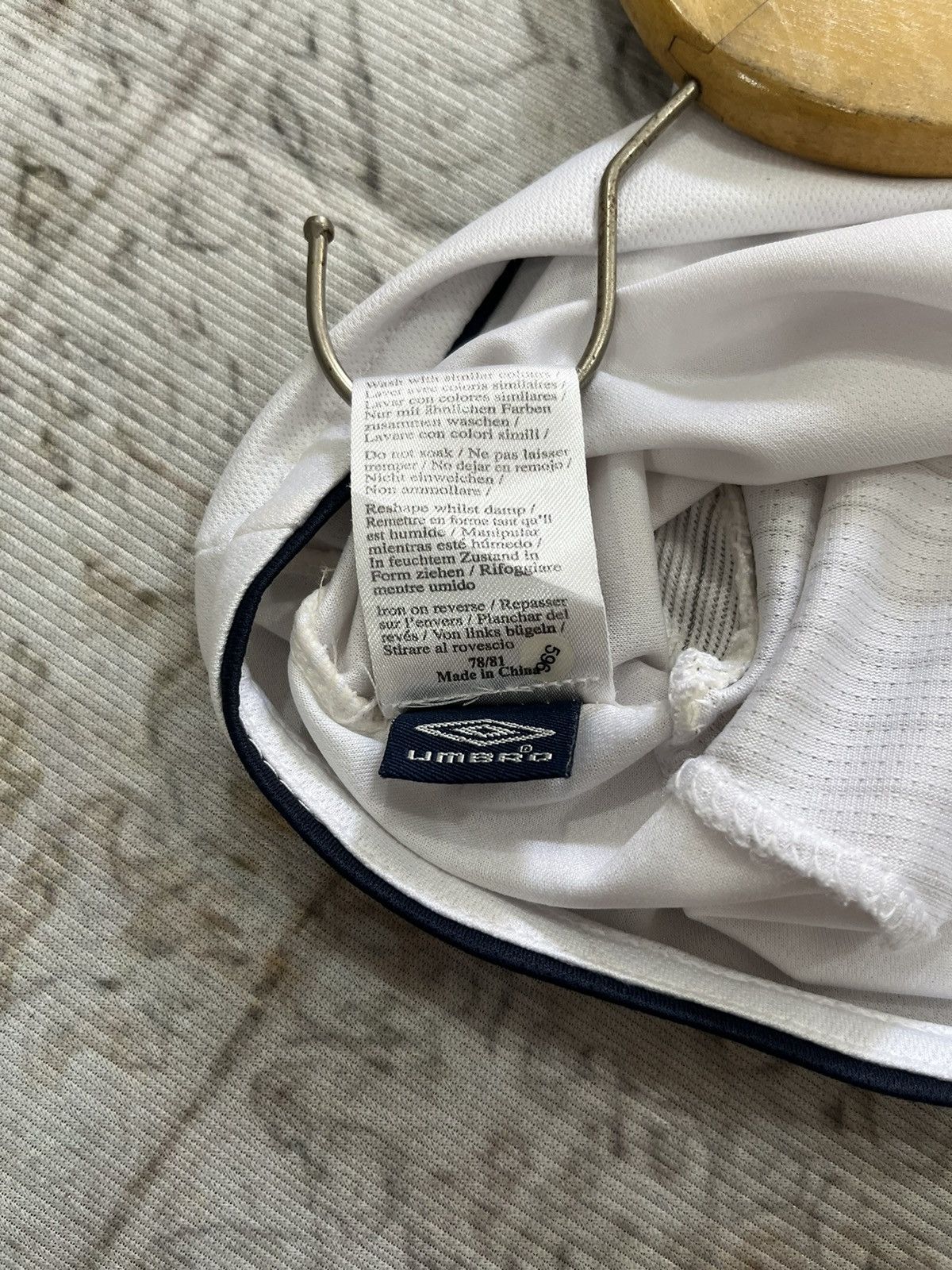 Umbro Umbro 2005-2007 Official England Team Product Size US M / EU 48-50 / 2 - 10 Thumbnail
