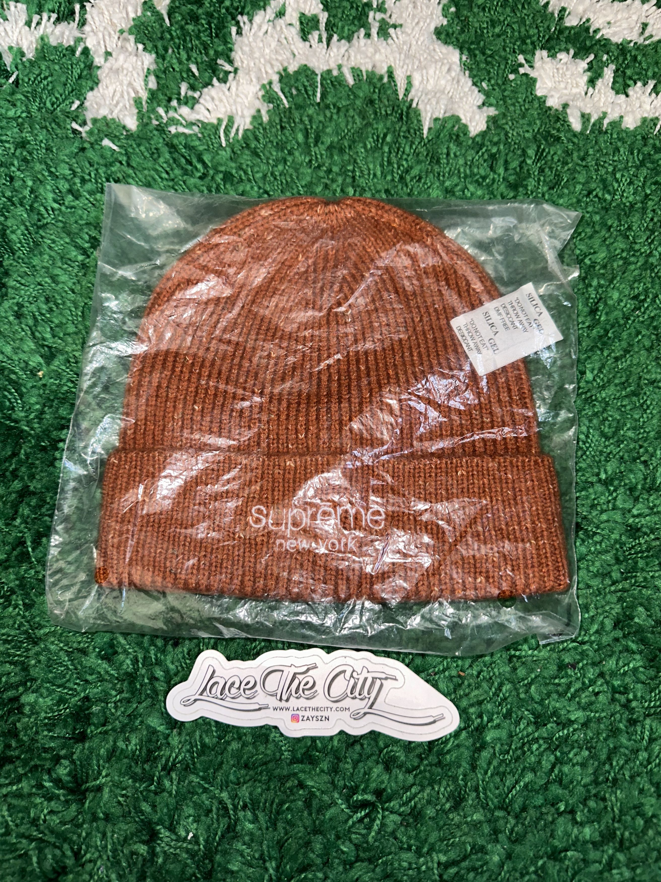Supreme Supreme Rainbow Speckle Beanie Size ONE SIZE - 1 Thumbnail