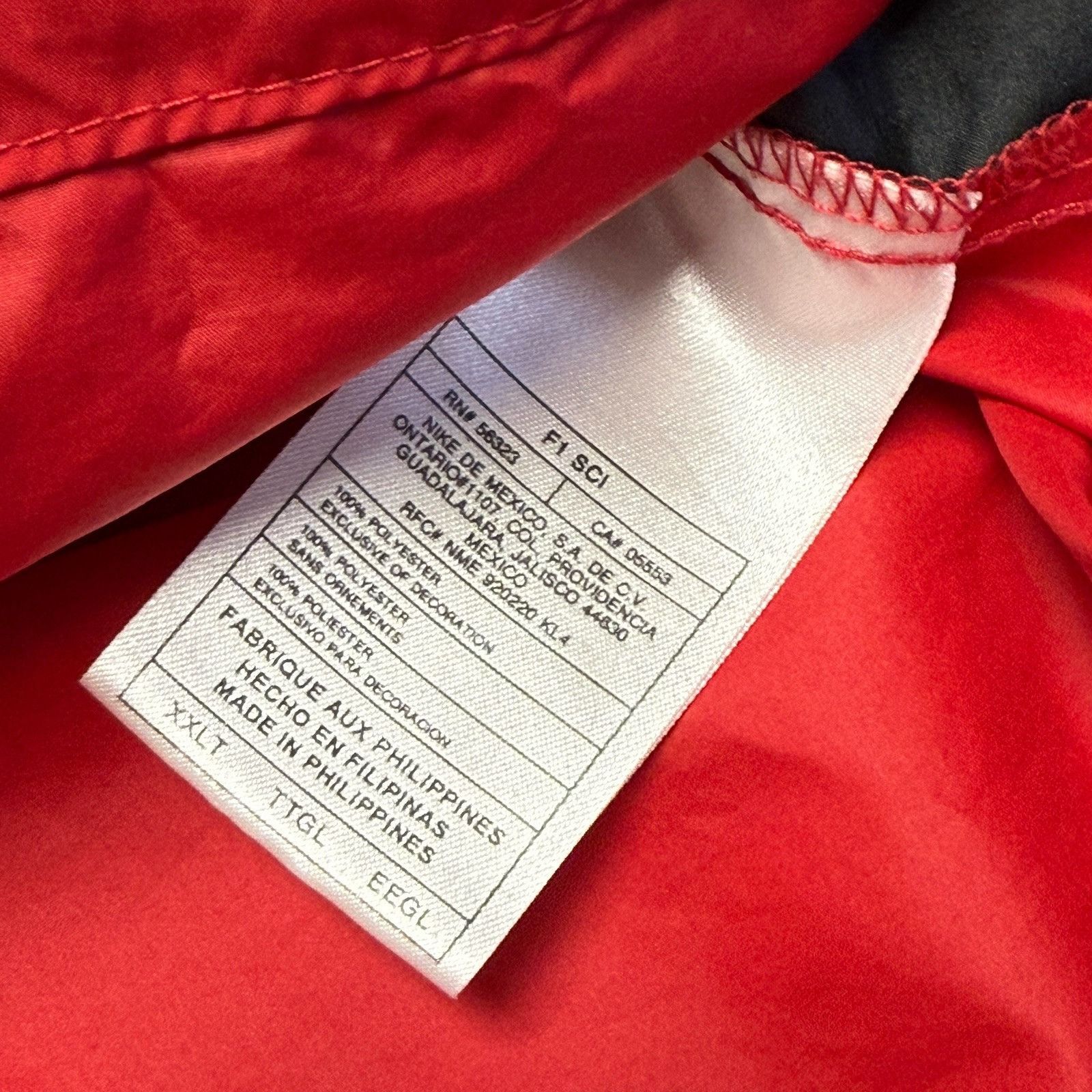 Nike Nike Windbreaker Jacket Mens 2XL Tall Red Full Zip Active Sp Size US XXL / EU 58 / 5 - 13 Thumbnail