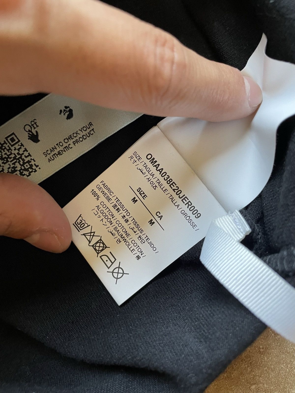 Off-White OFF WHITE MASKED FACE Size US M / EU 48-50 / 2 - 4 Thumbnail