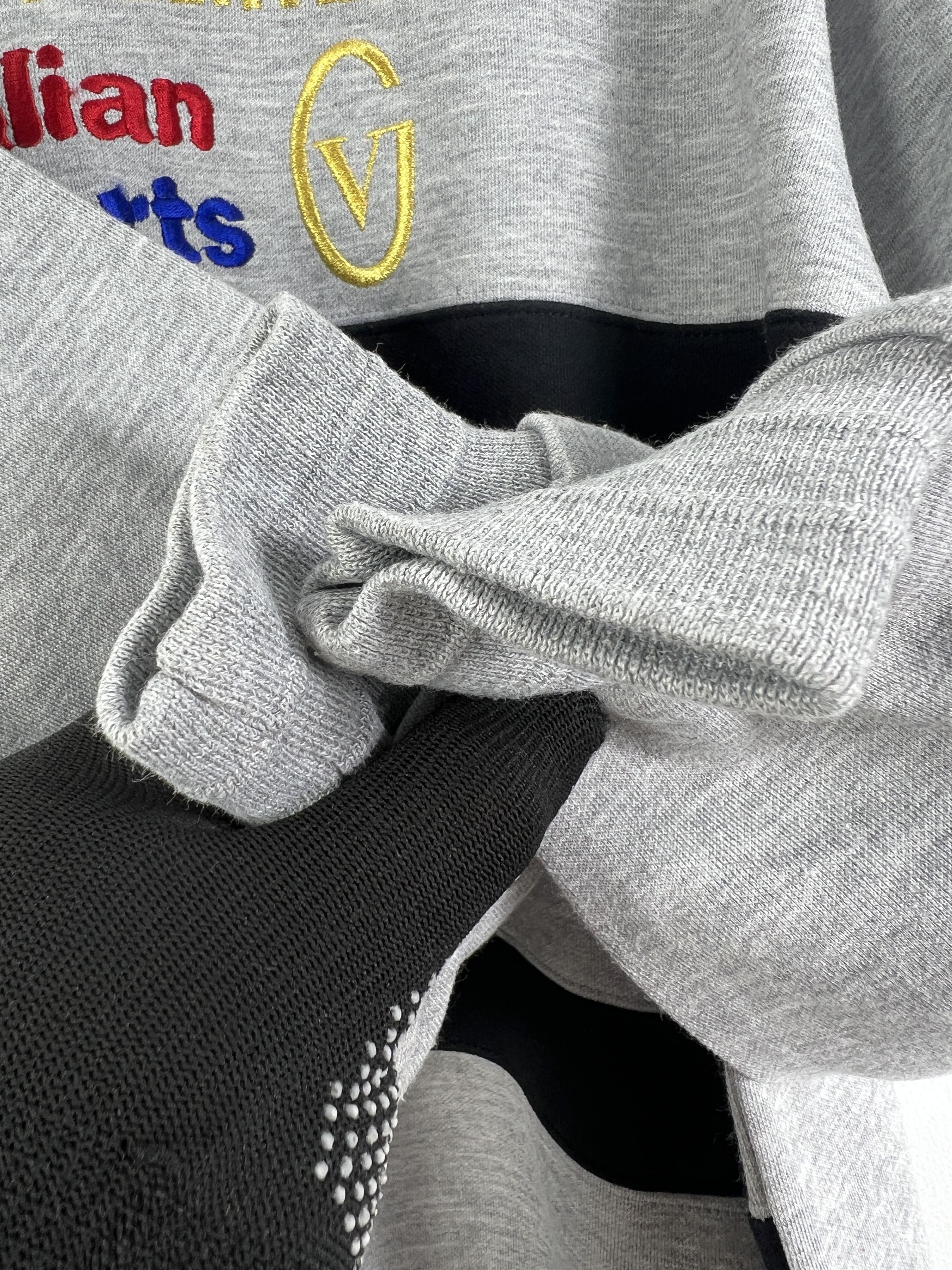 Gianni Valentino Vintage Gianni Valentino Box Logo Sweatshirt (M) GTMPT999 Size US M / EU 48-50 / 2 - 4 Thumbnail