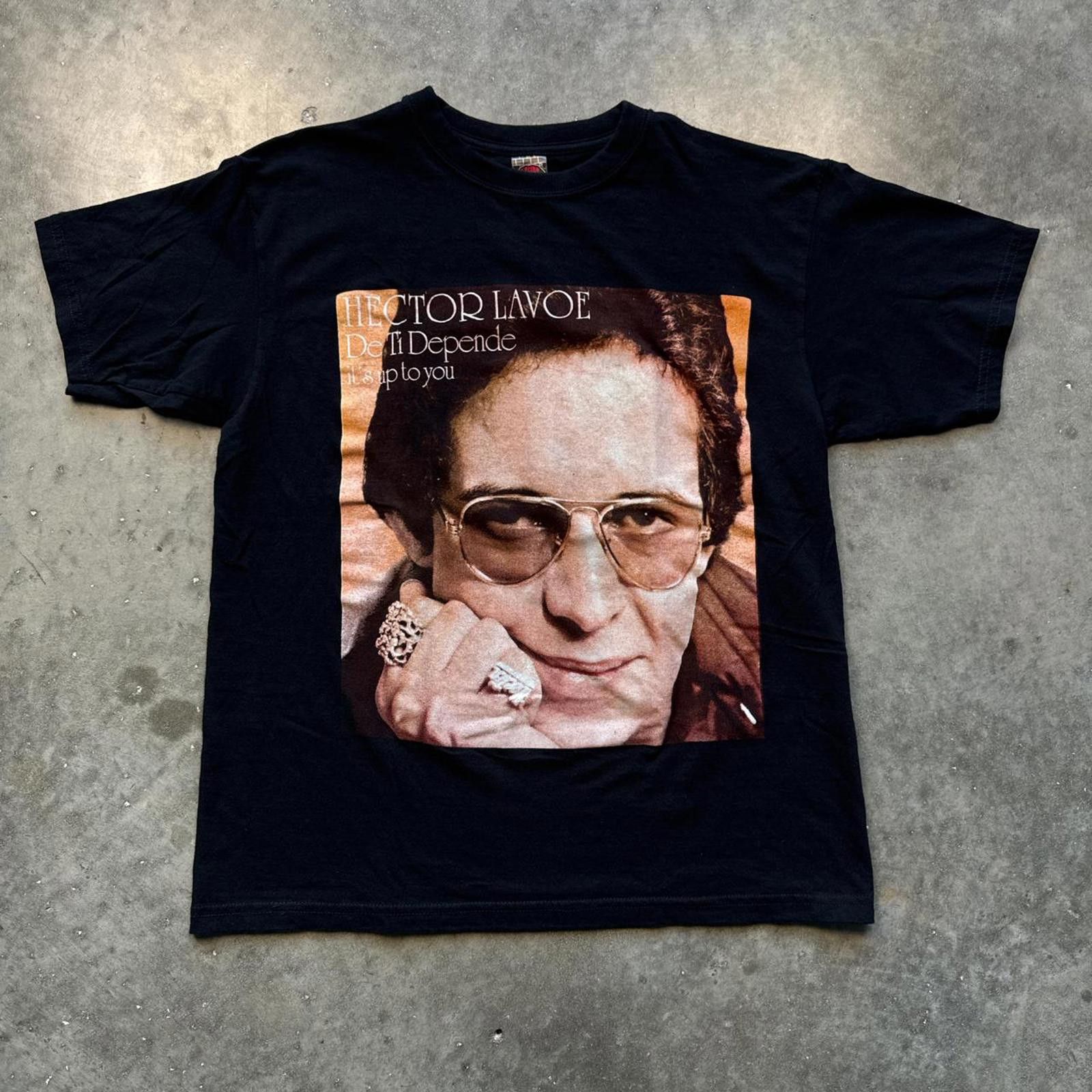 Other “De Ti Depende ” Hector Lavoe Black Graphic T-shirt Size US L / EU 52-54 / 3 - 1 Thumbnail
