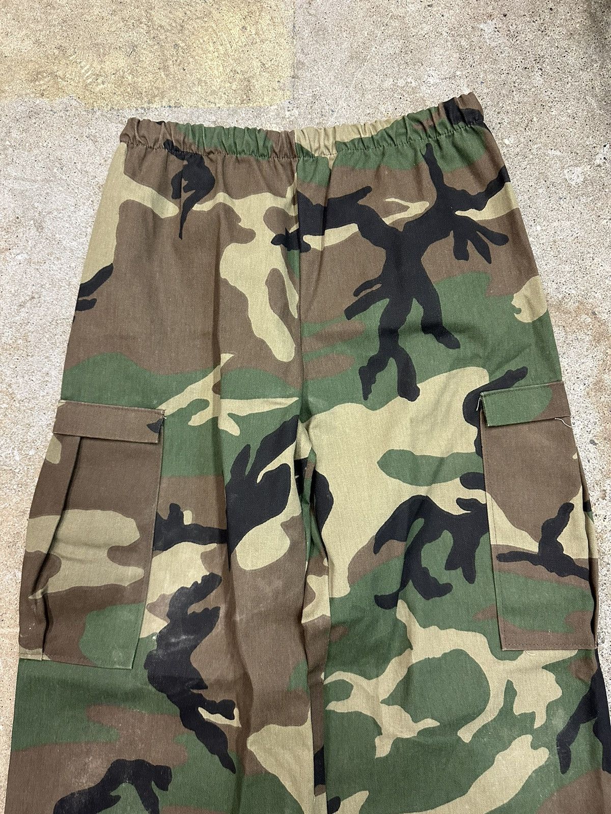 Vintage Vintage Light Cargo Camouflage Pants Size 34 Size US 34 / EU 50 - 5 Thumbnail