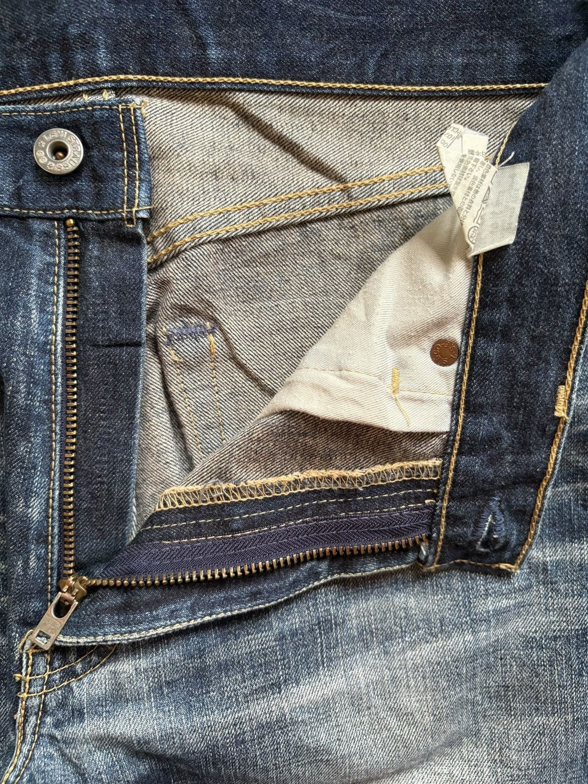 LVC × Levi's × Levi's Vintage Clothing Vintage 90s Levis 502 Mud Wash Distressed Ripped Loose Jean Size US 31 - 9 Thumbnail