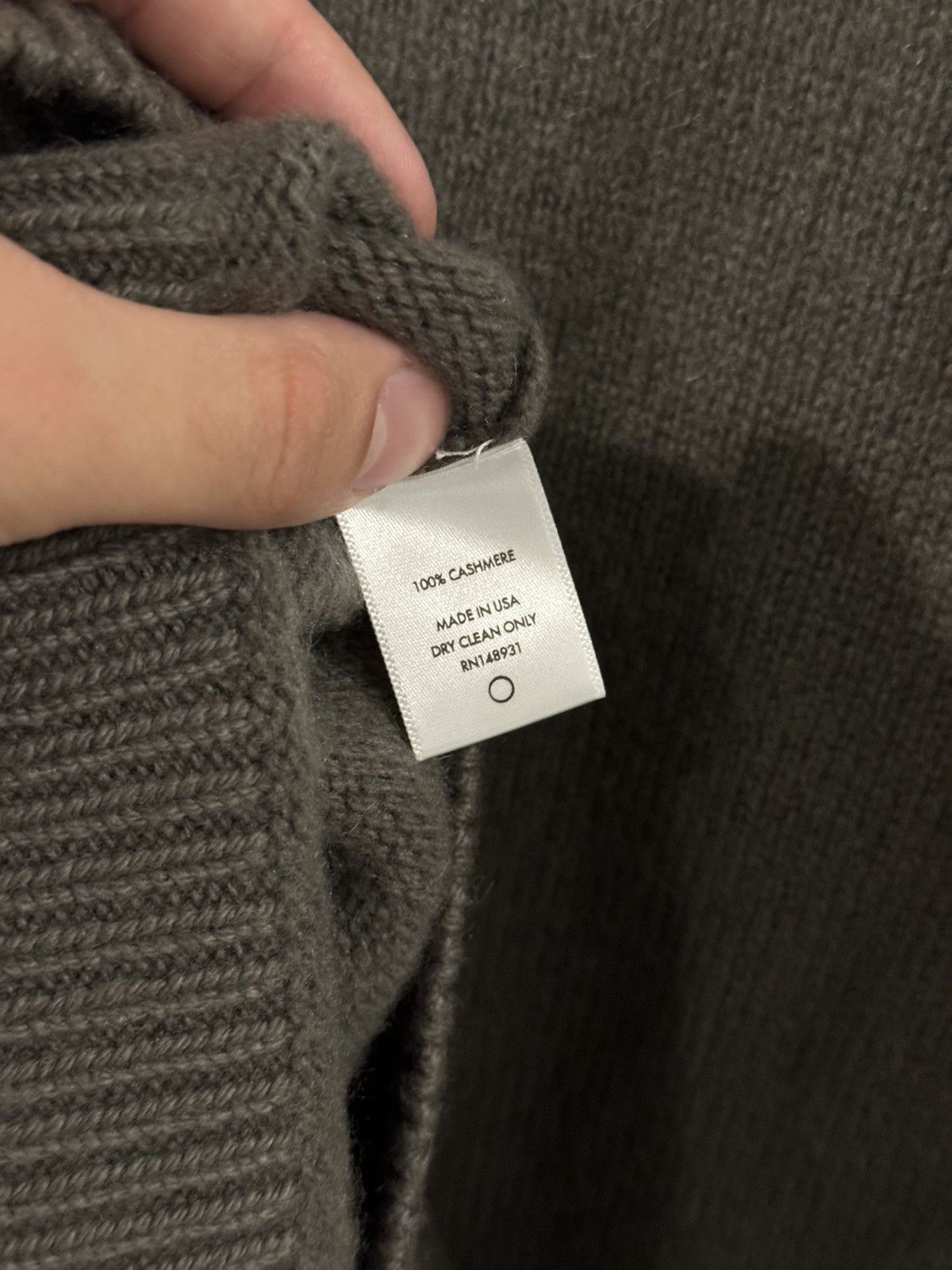 The Elder Statesman The Elder Statesman Grey Cashmere Half Zip Men’s Sweater S Size US S / EU 44-46 / 1 - 6 Thumbnail
