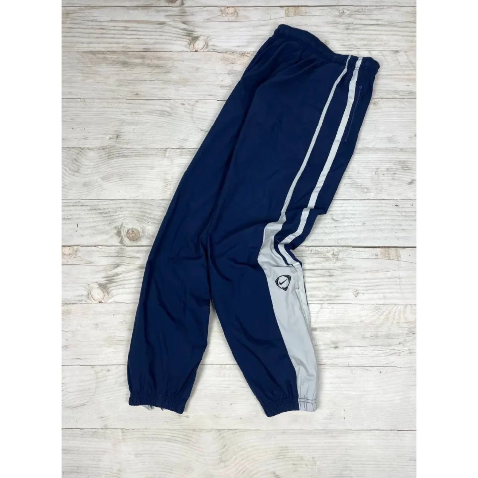 Nike VINTAGE Nike Track Pants Men Size M Blue Nylon Striped Swoosh Size US 31 - 2 Thumbnail